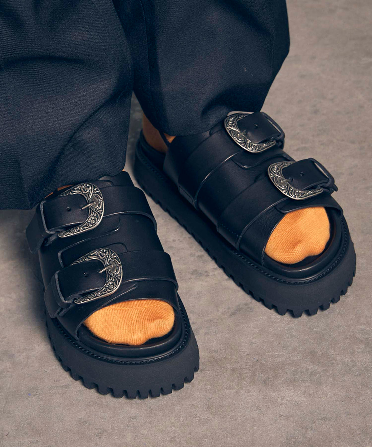 【SPECIAL SHOES FACTORY COLLABORATION】Italian Vibram Sole Double Monk Buckle Sandal Made In TOKYO