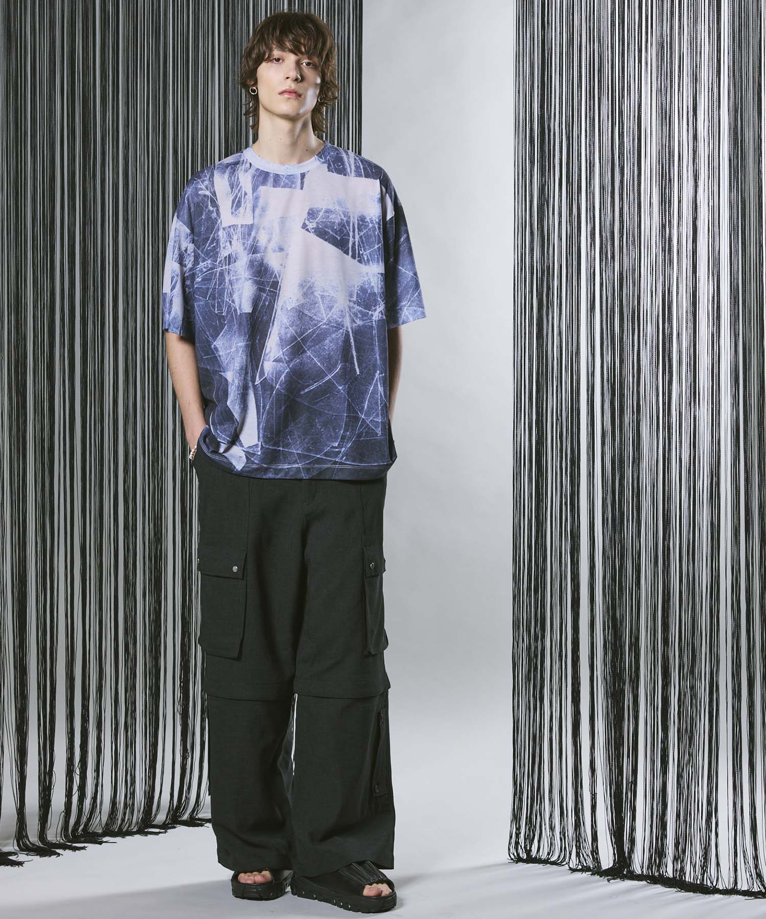 Abstract Prime-Over Crew Neck T-Shirt