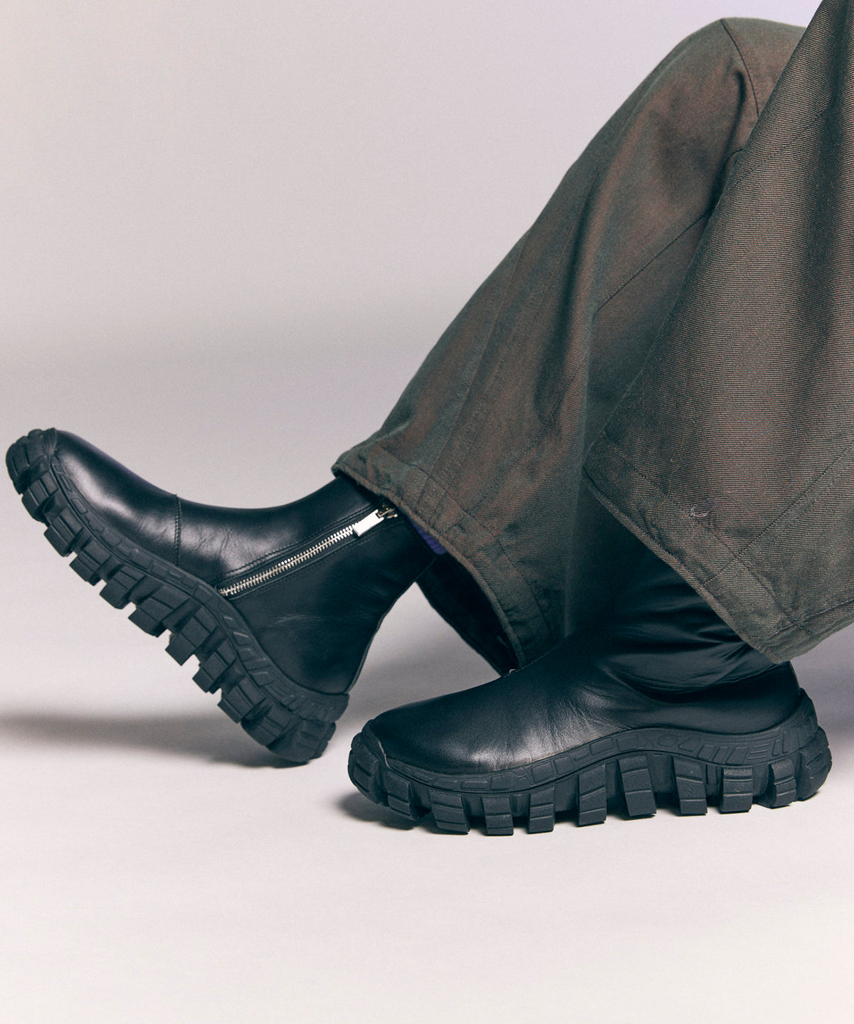 【24AW PRE-ORDER】【SPECIAL SHOES FACTORY COLLABORATION】Rattling Sole Side Zip Boots