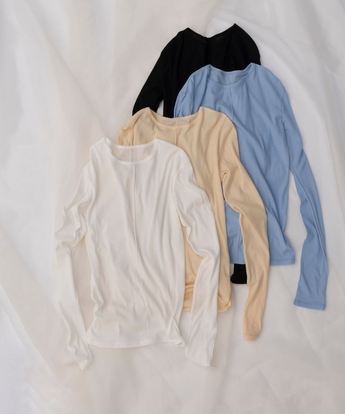 Powdery Cotton Teleco Tops