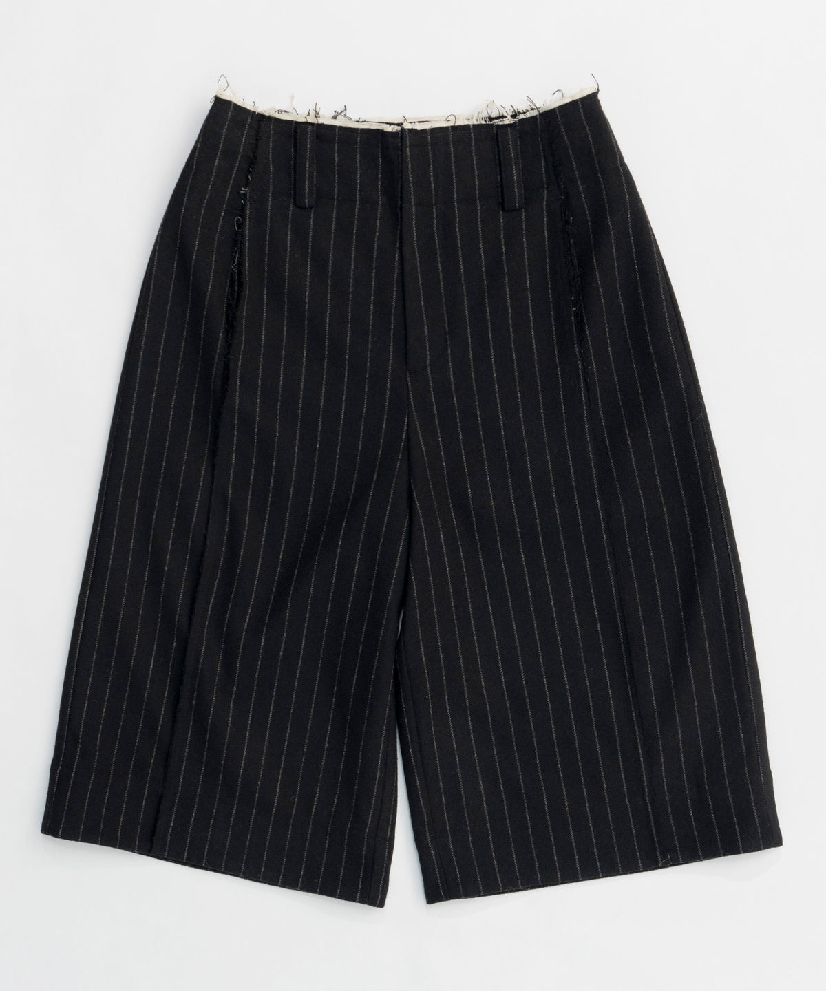 【24WINTER PRE-ORDER】Wool Wide Shorts