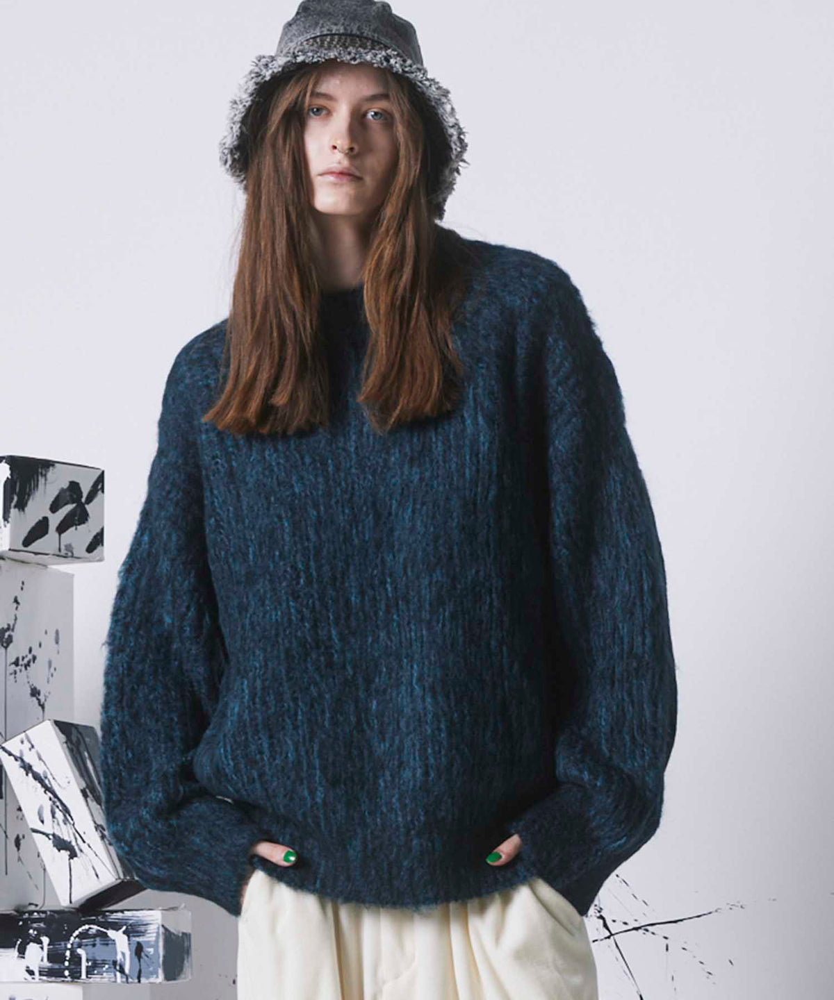 Mourine Brushed Kid Mohair Crew Neck Knit Pullover