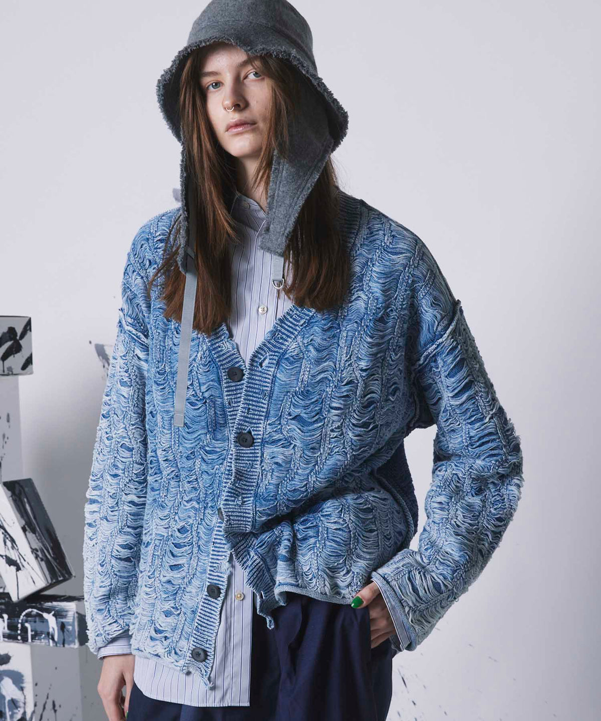 Snow Wash Destroy Fringe Denim Knit Prime-Over V-Neck Cardigan