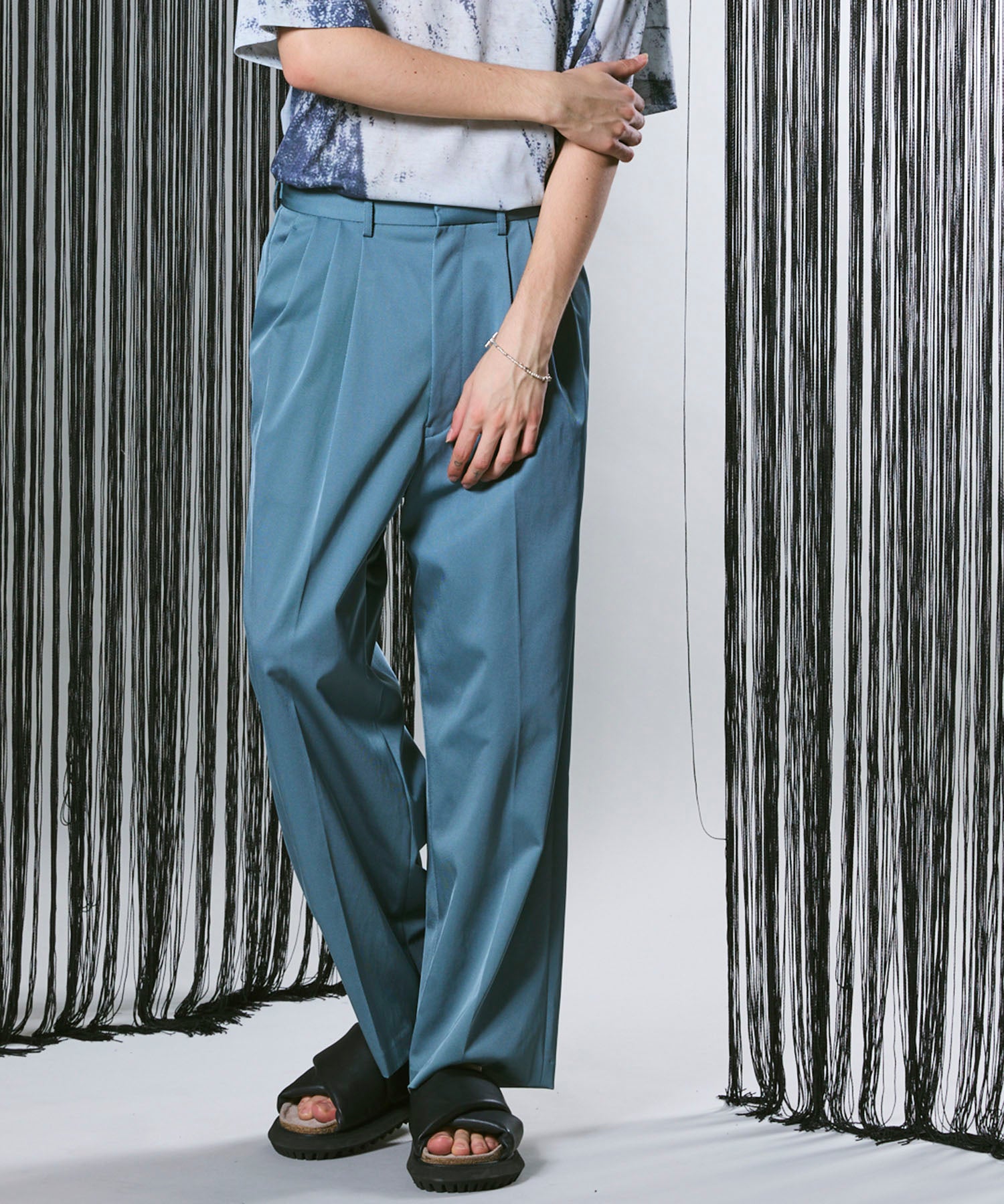 Triacetate Three-Tuck Wide Pants